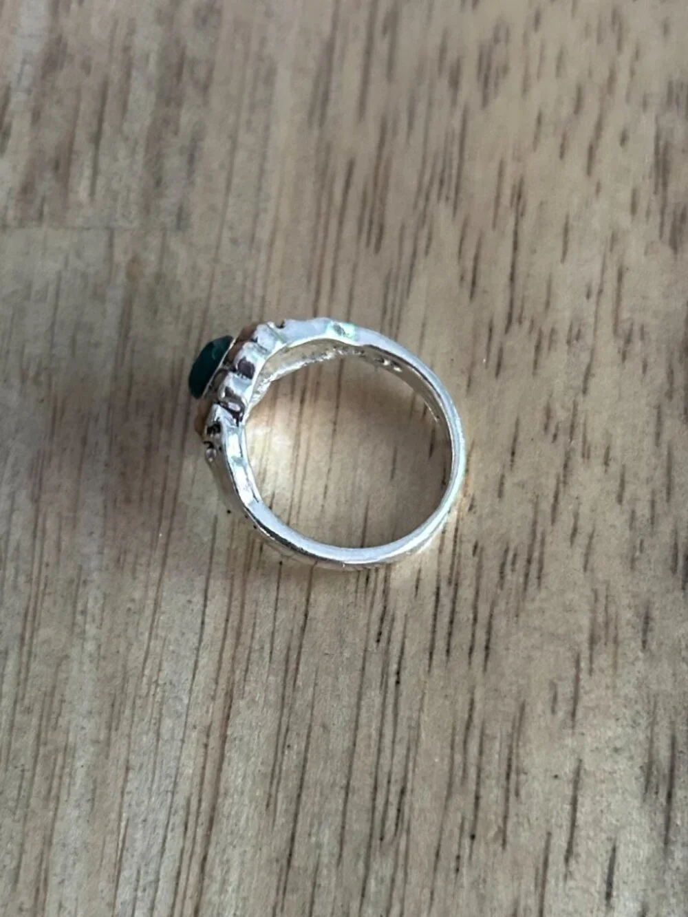 Stunning Cocktail Ring size 7.25 ~ Excellent!